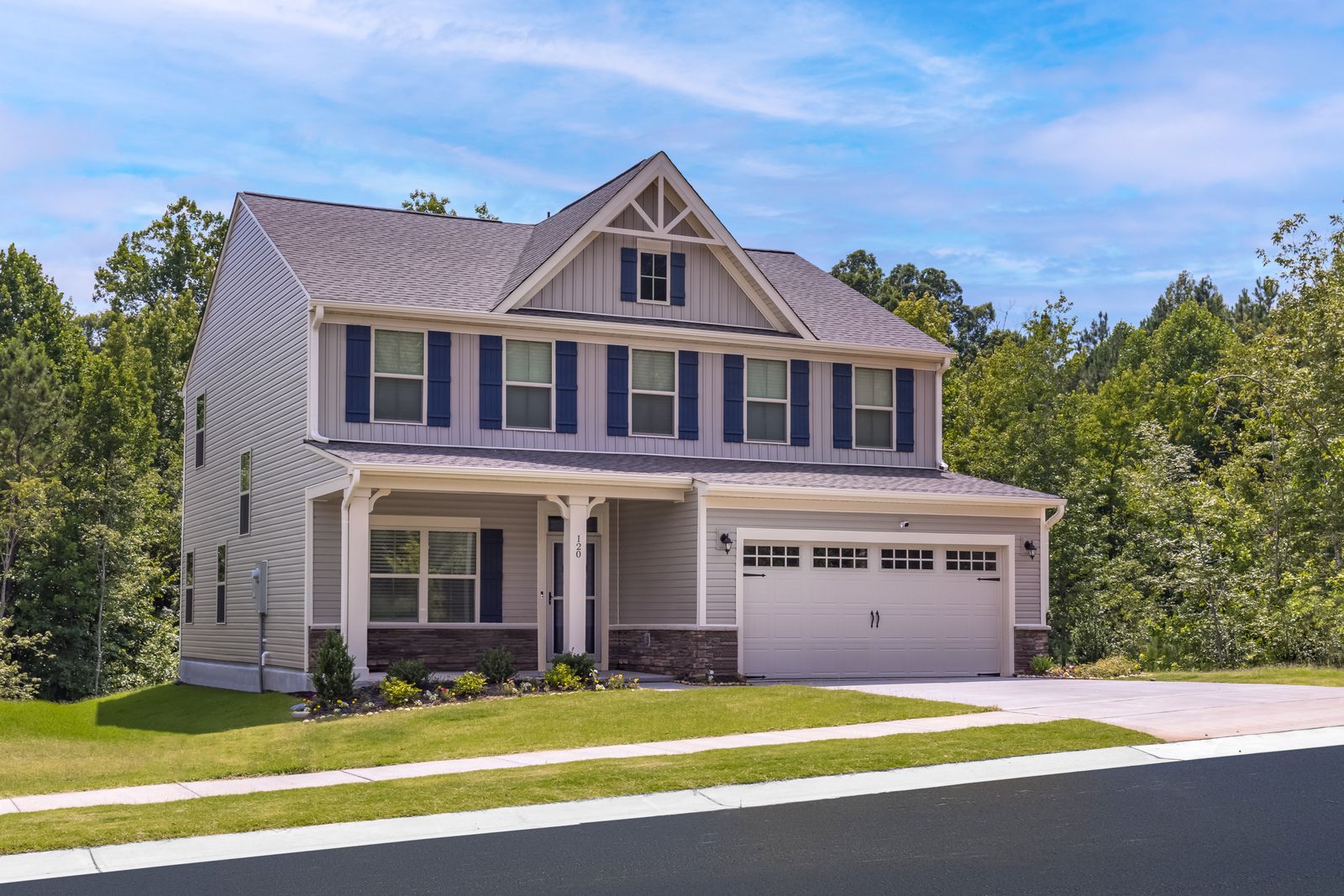 NEW SINGLE FAMILY HOMES AND MAIN LEVEL OWNERS SUITES CLOSE TO 1-540