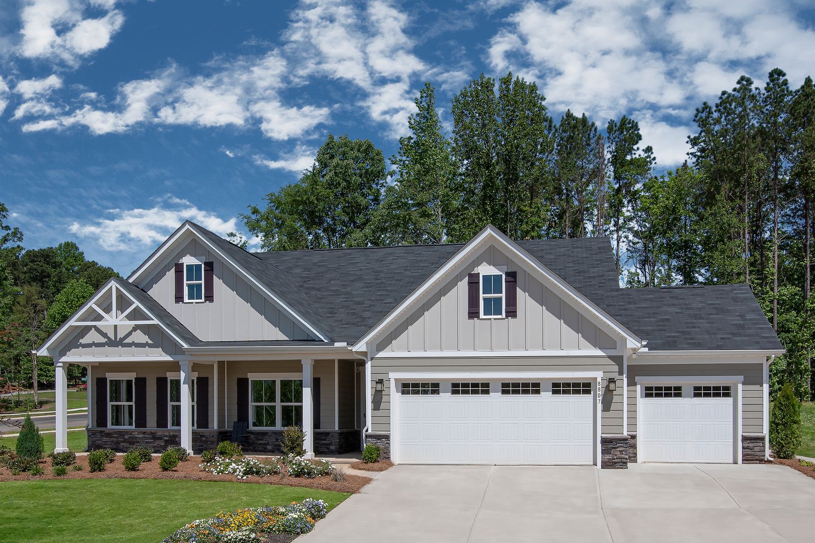 WELCOME HOME TO MALLARDS EDGE—PREMIERE RANCH COMMUNITY