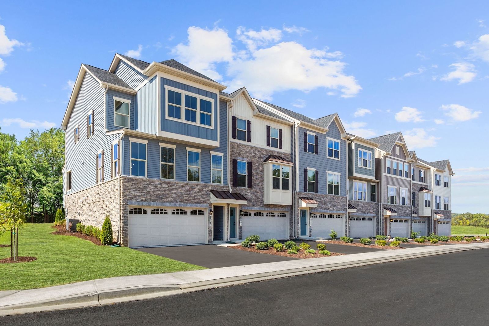 Welcome Home- Parkside Reserve:Luxury Townhomes in Anne Arundel County with resort-style amenities and located just minutes from Ft. Meade & I-295 - from the upper $400's. Schedule your visit to learn more!