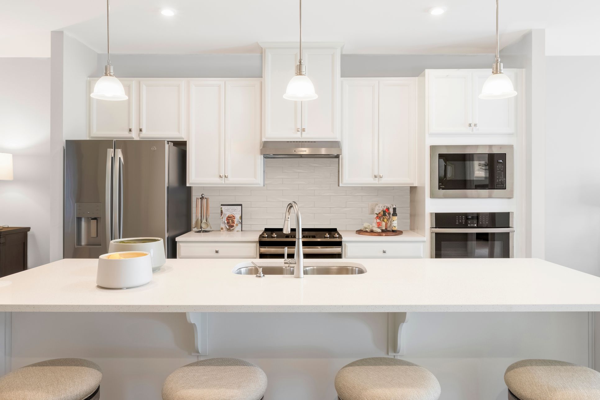 YOU DESERVE THIS:You'll love included details like sleek and sophisticated Timberlake cabinets, granite countertops, stainless steel appliances and so more!
