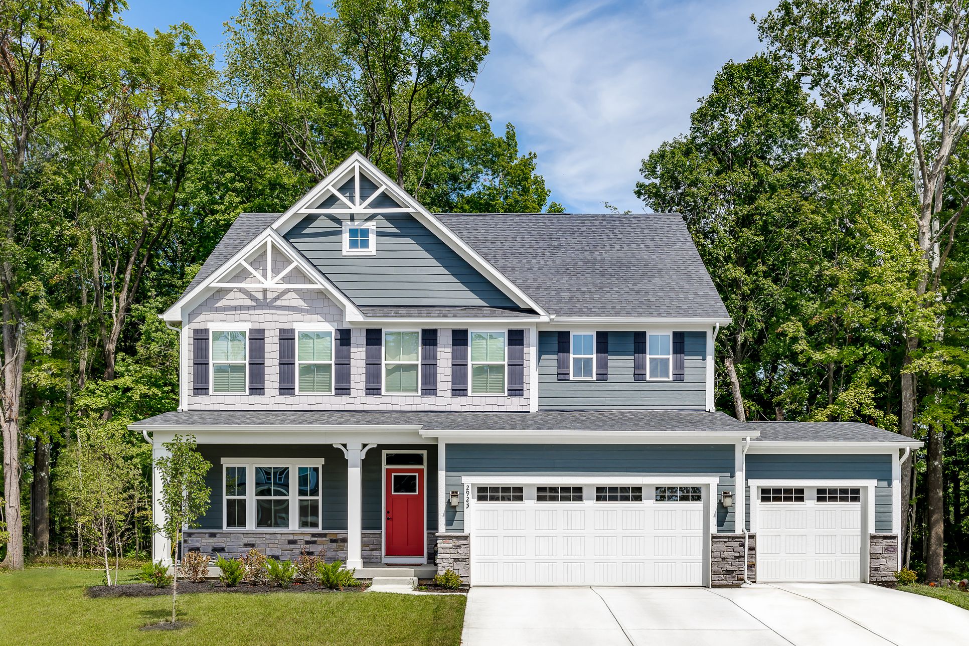 ESTATES AT HAMPTON PLACE—NORTH RIDGEVILLE'S BEST SELLING COMMUNITY