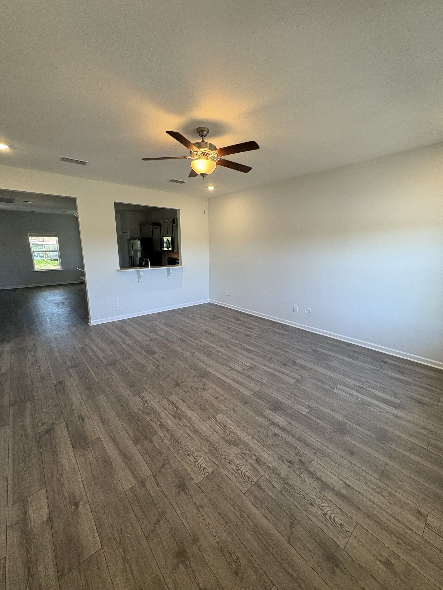 Exterior:This is a stock photo of the floor plan. Options and Selections will Vary.
