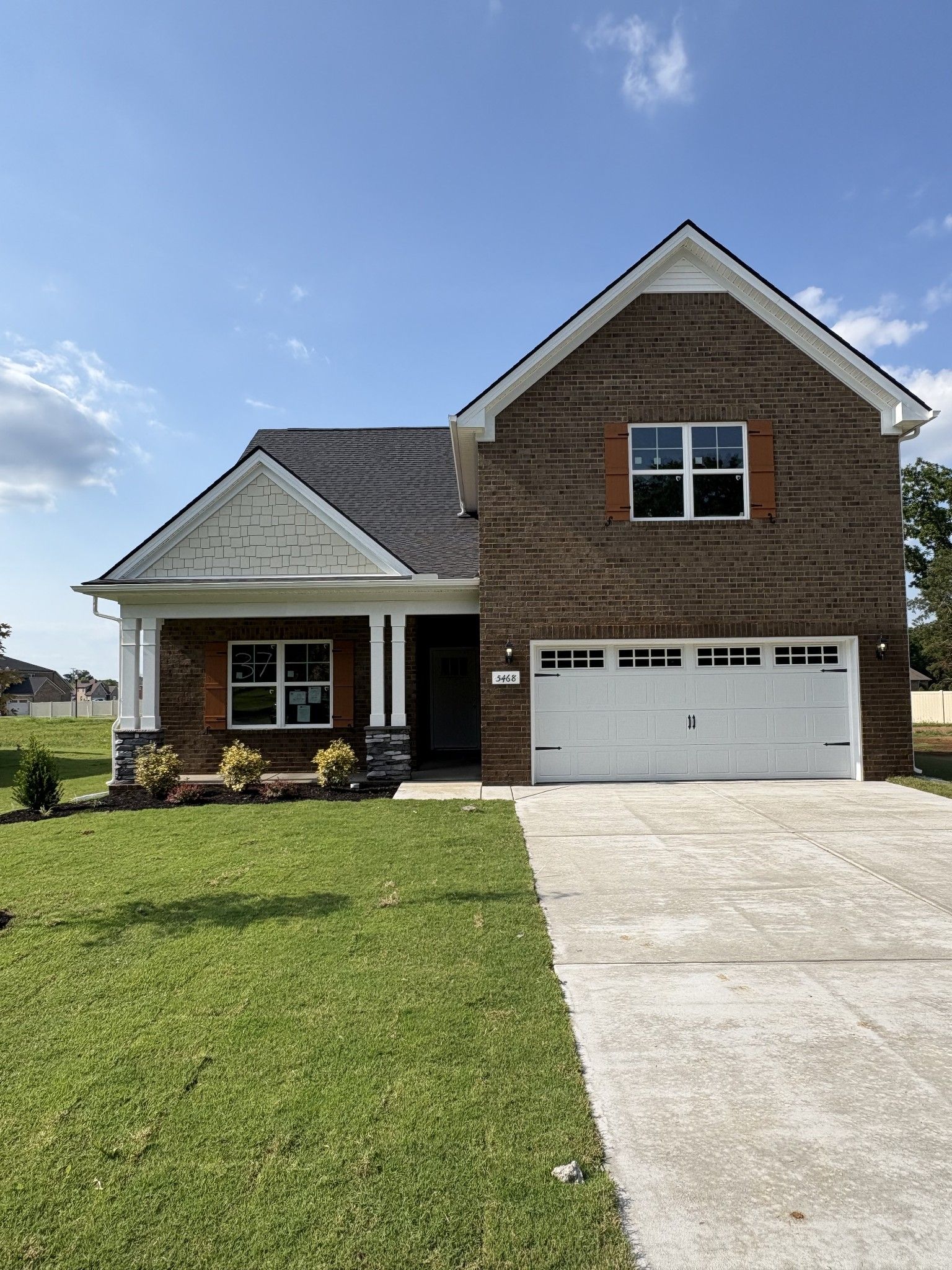 Exterior:4 bedroom 3 Bathroom with bonus room.