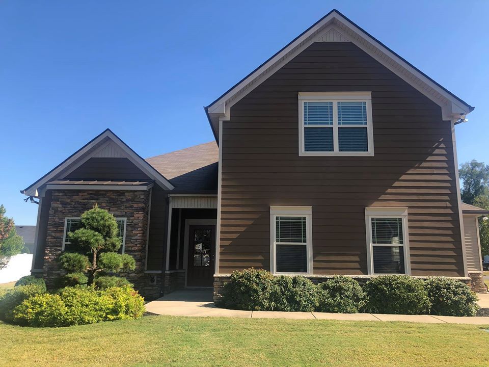 Exterior photo of the 2151 floor plan with stone accents:2151 Exterior