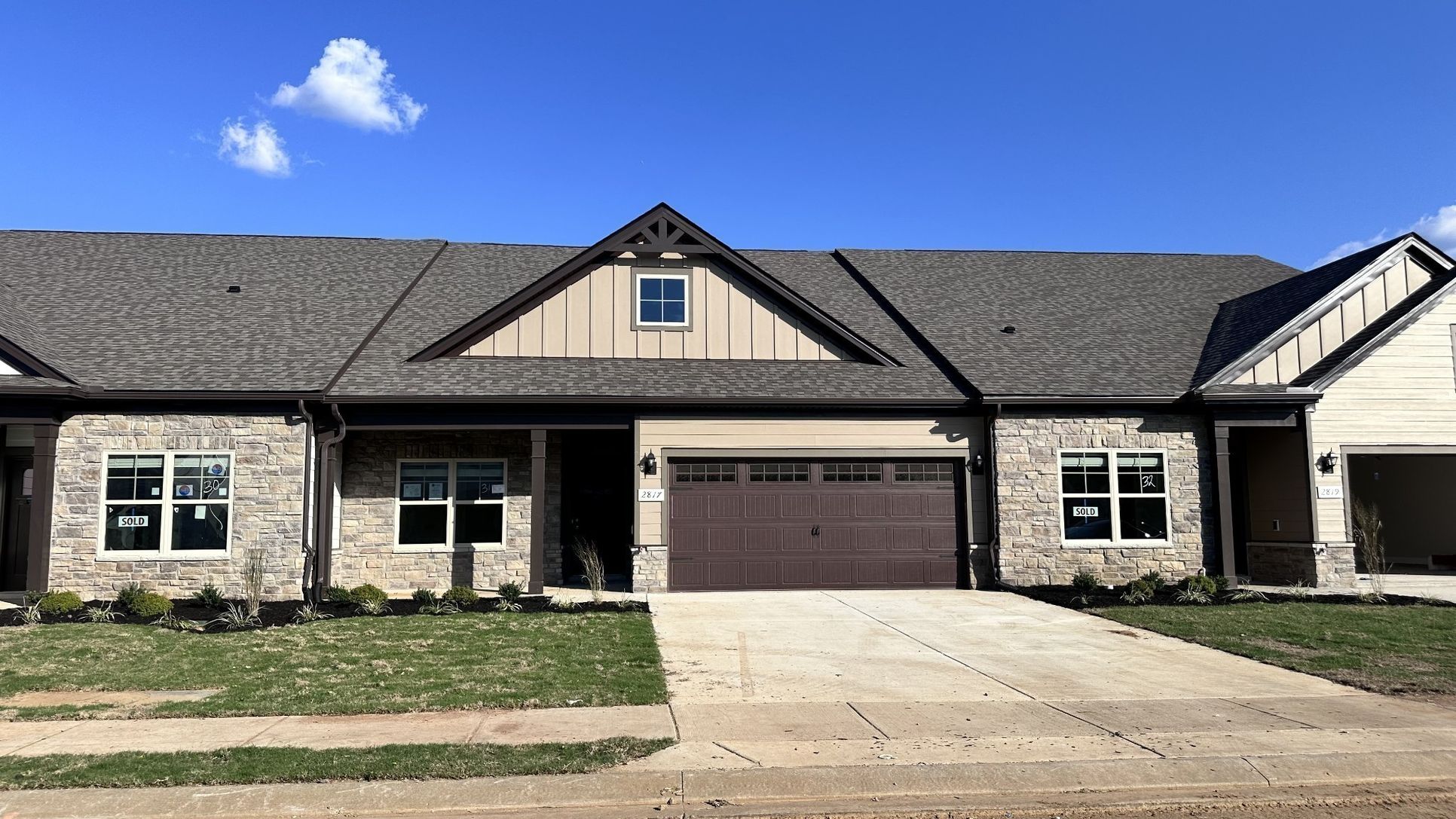 Exterior:NEW plan 2 bedroom & 2 bath,Florida room, great room/kitchen, & huge fenced patio, Blinds, stainles