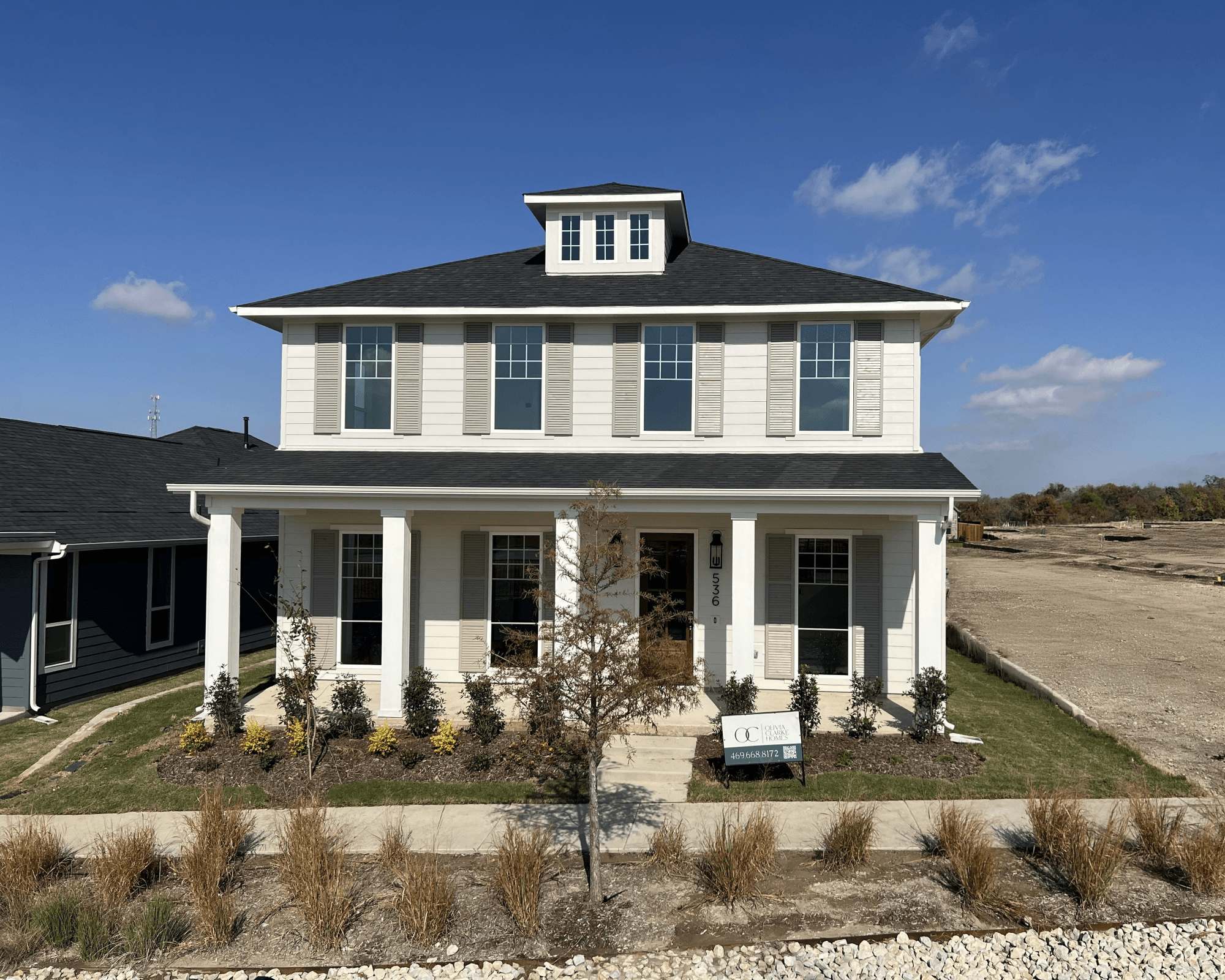 Heights:536 Stark Mews