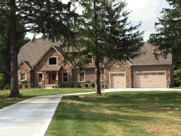 Our House Custom Homes,44286