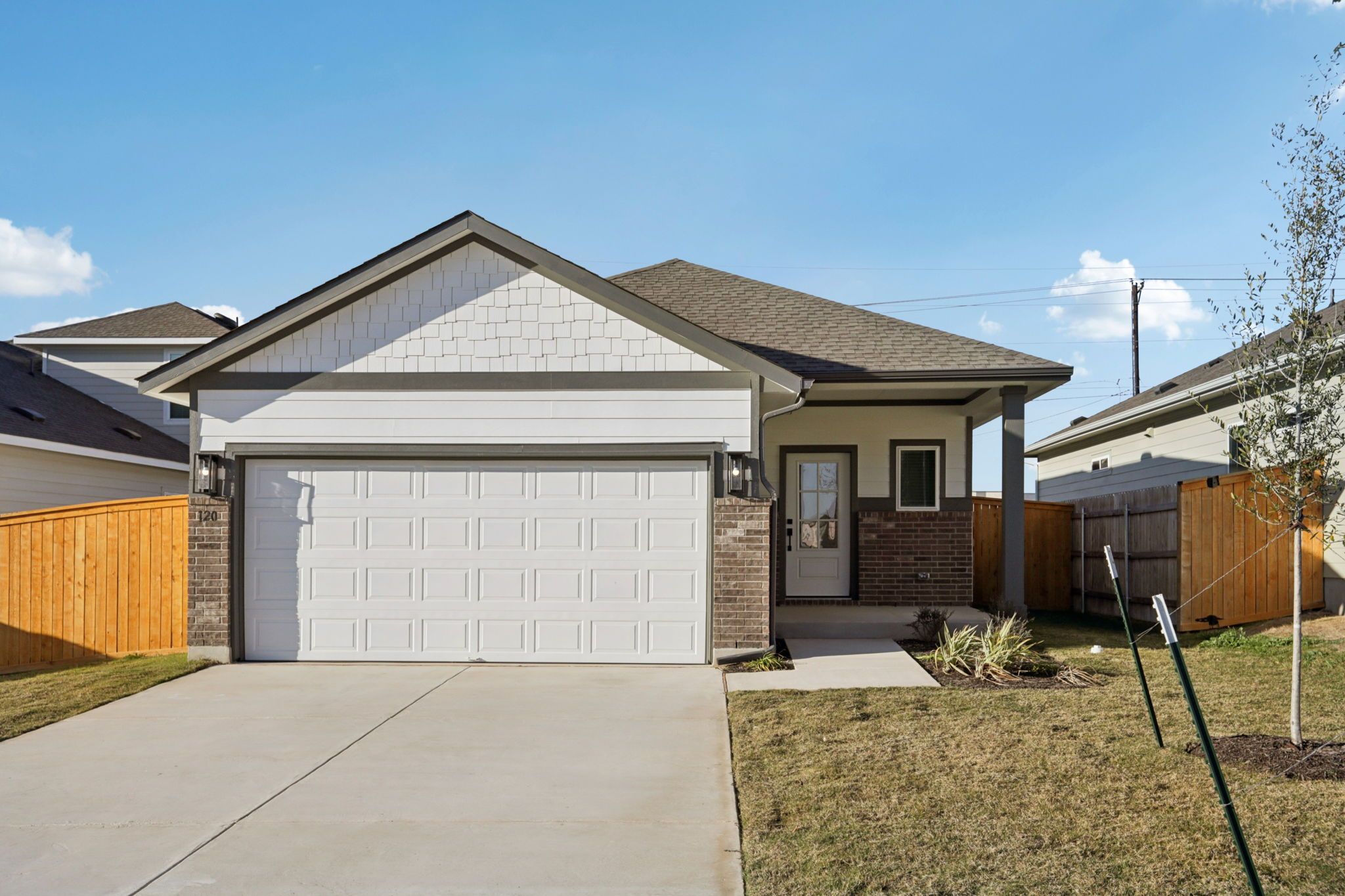 1-web-or-mls-149-120 Outlaw Drive-S2112-001:1-web-or-mls-149-120 Outlaw Drive-S2112-001