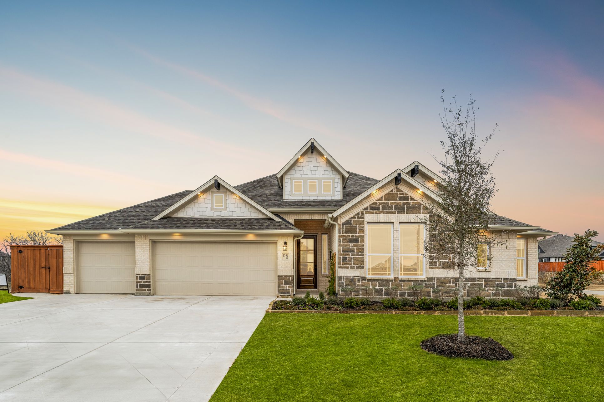 39-3707 Maize Ave-2
