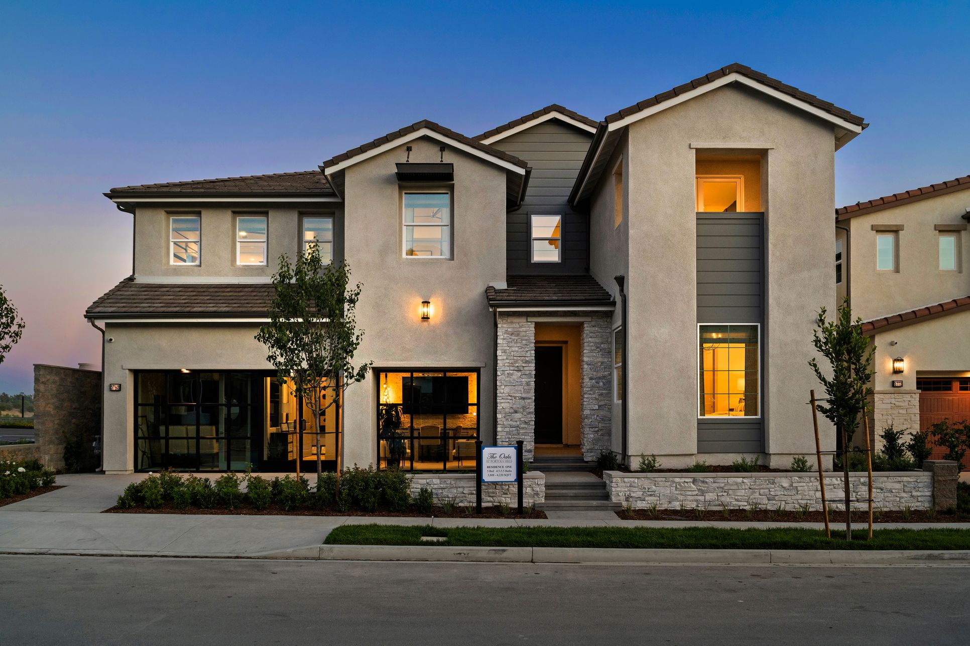 Residence 1:Residence 1 Twilight