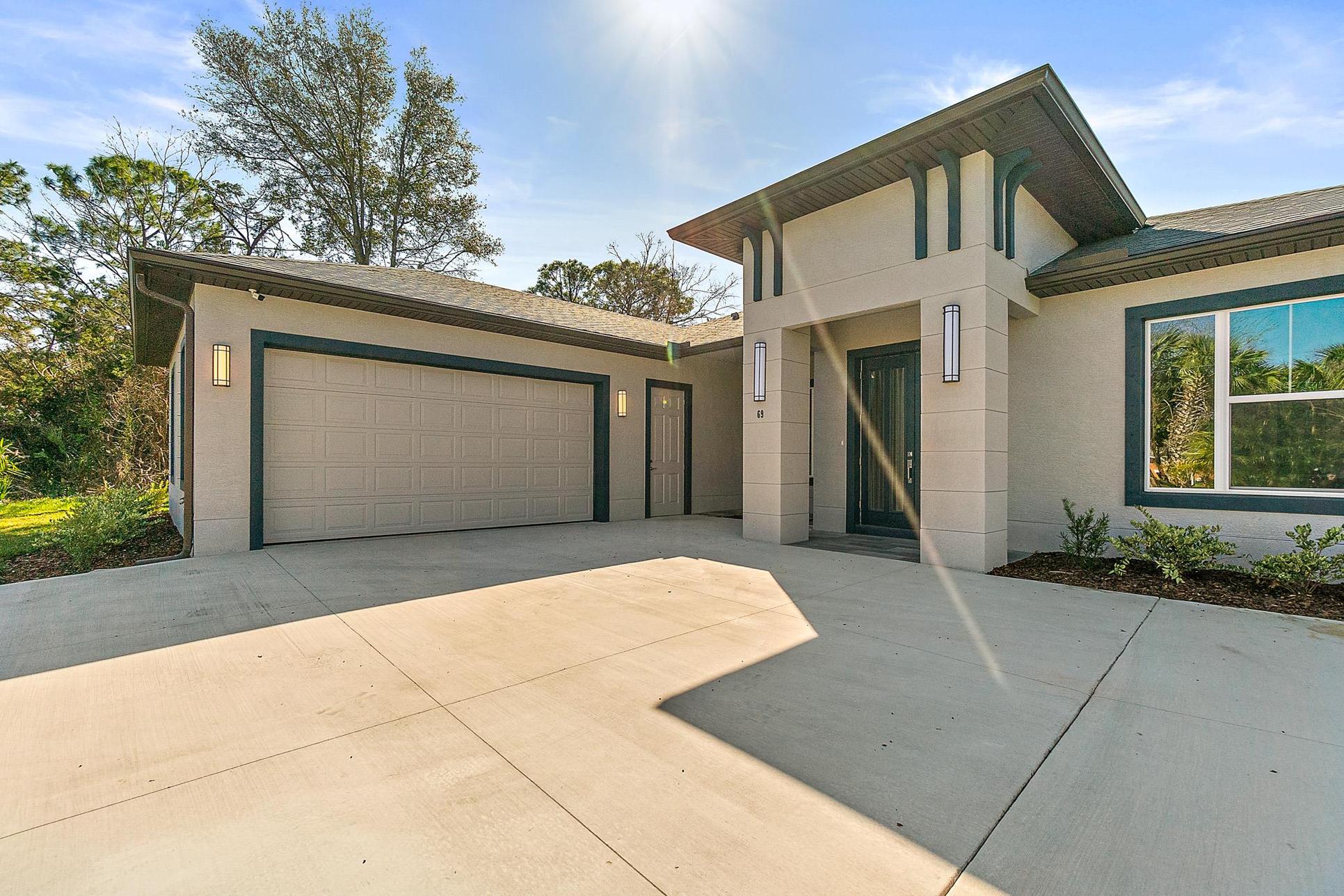 Palm Coast Homes Constructions.,32164