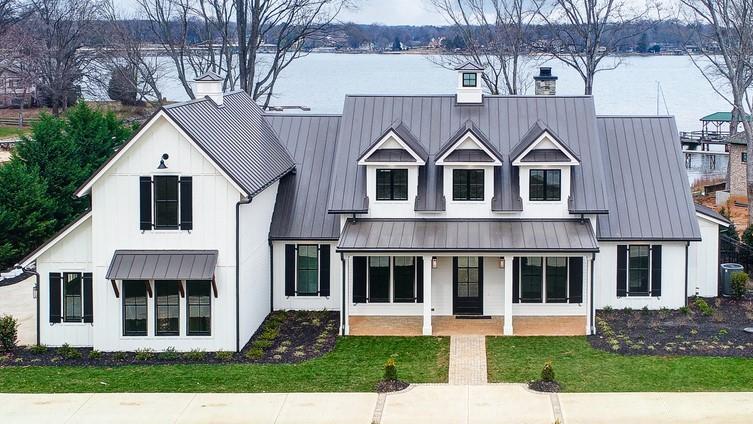 Patrick Joseph Distinctive Homes,28031