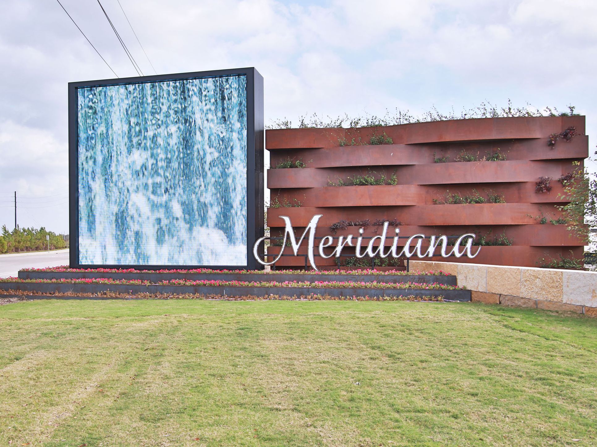 Meridiana 80' - Gated,77583