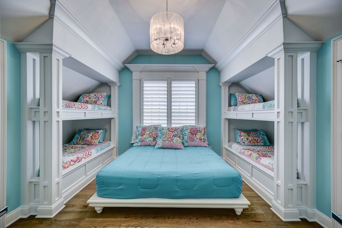 Pettis Builders,37066