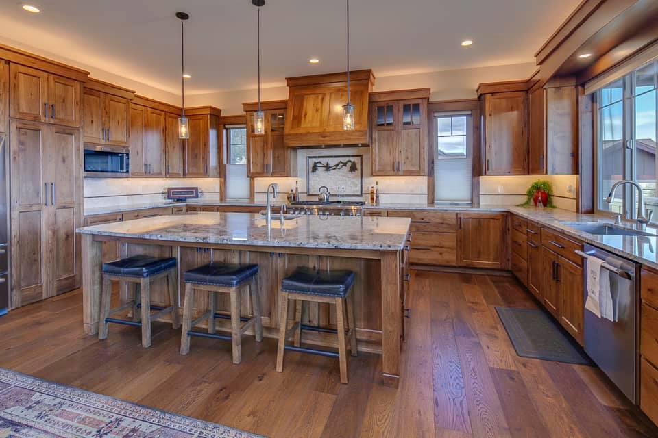 Powell Builders Custom Homes & Remodel,97756