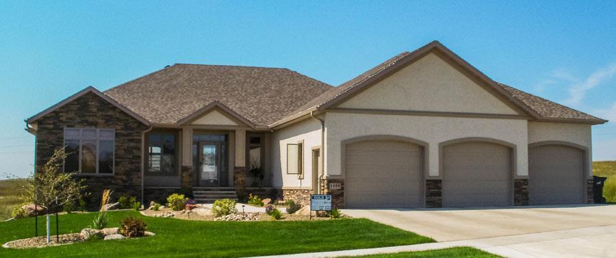 Praire Aire Homes,58503