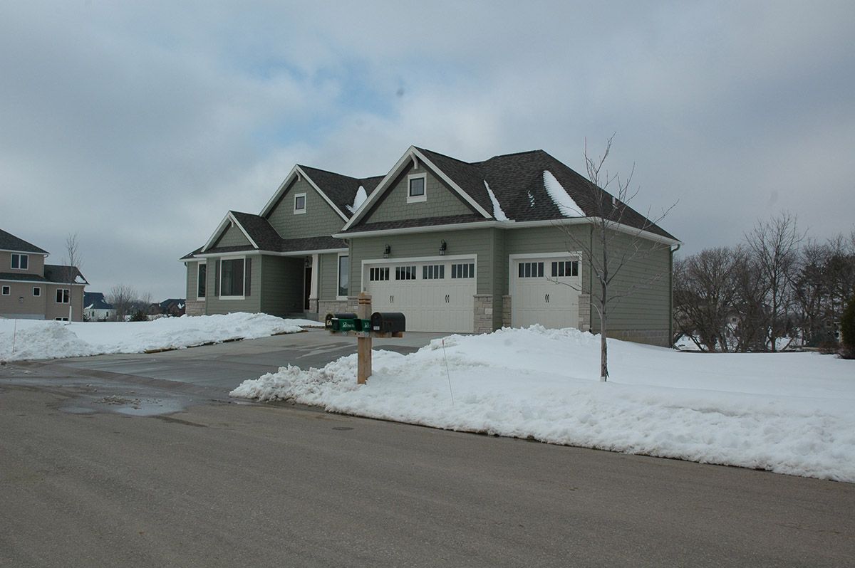 Premier Builders of Rochester Inc,55901