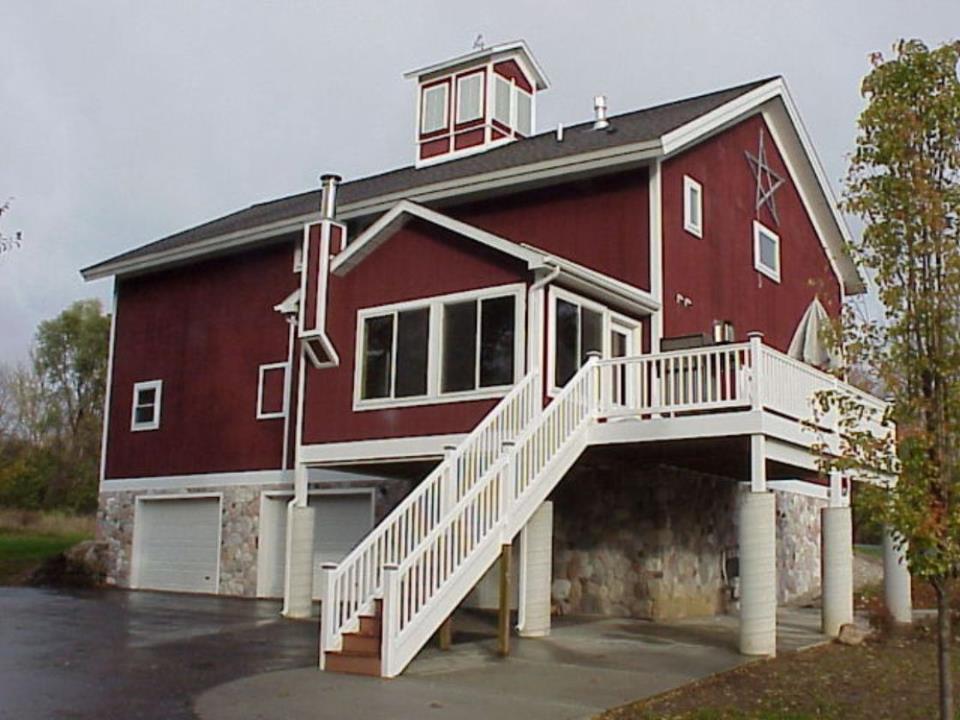 Prominent Design & Build Inc.,,49202