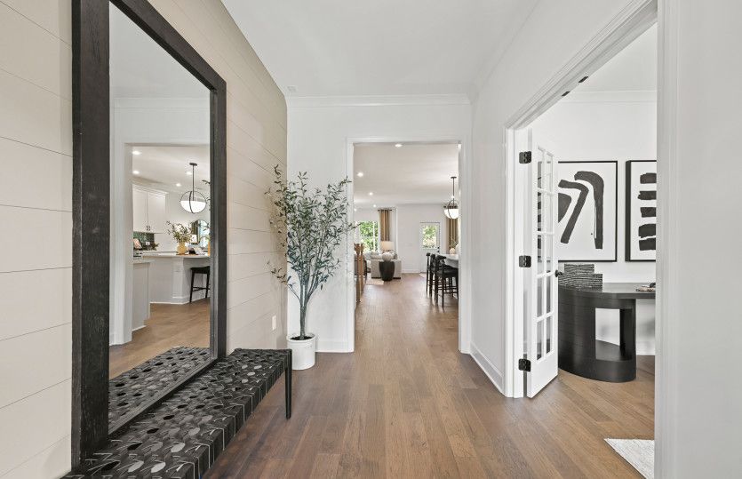 Hampton:Entry