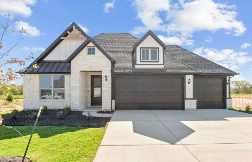 Exterior:Front Exterior