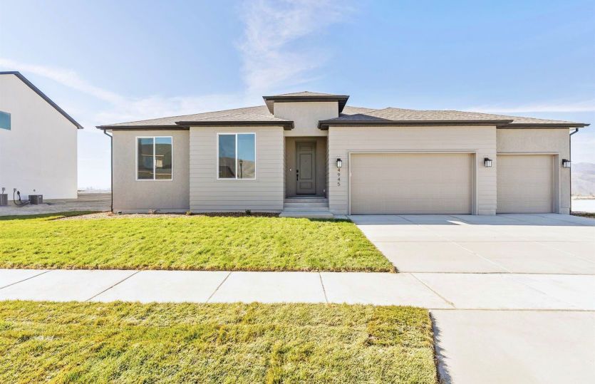 Exterior:Move-In Ready Home