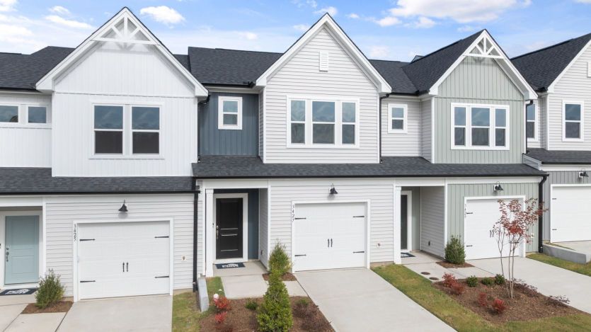 Exterior:Meadowlark - Elevation 103