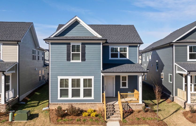 Exterior:Raymond #96 - Elevation LC201