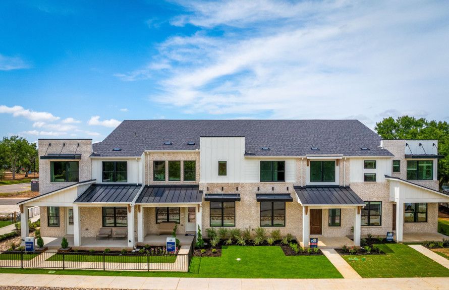 Monarch on Main Model Homes