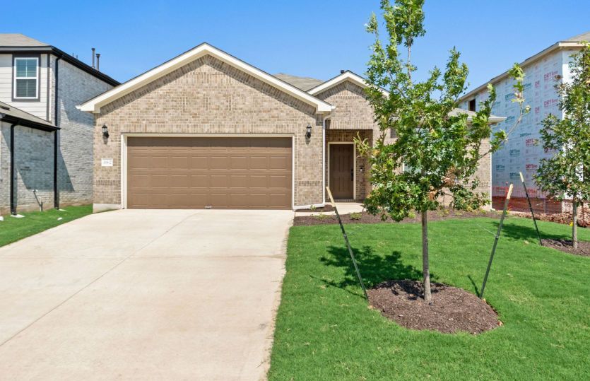 Burnet:Home Exterior 36
