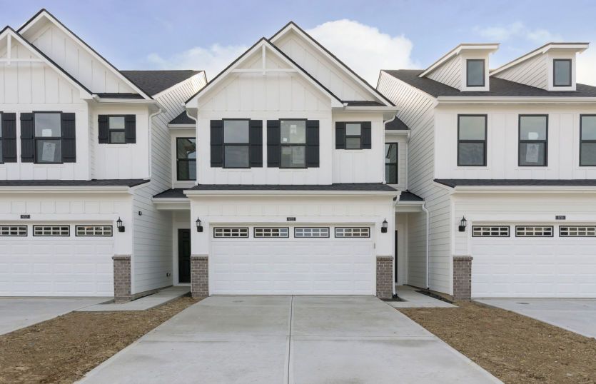 Exterior:The Ashton Plan at River Place