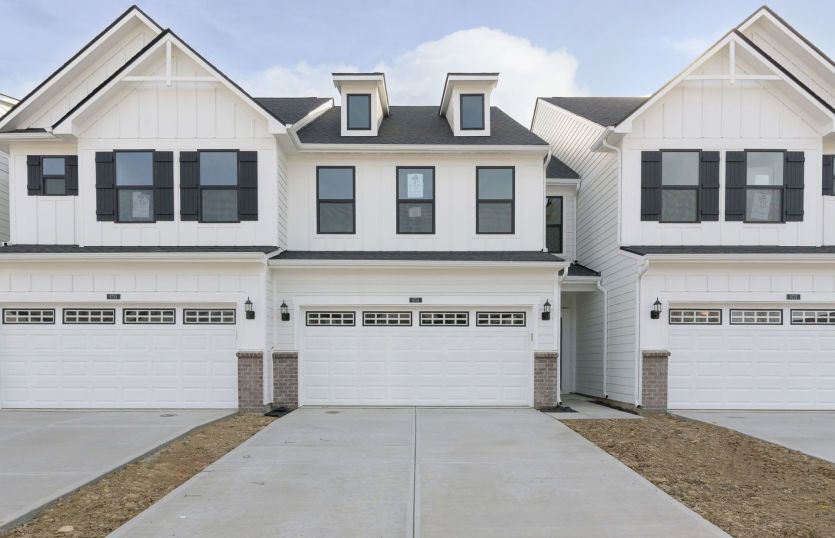 Exterior:The Ashton Plan at River Place