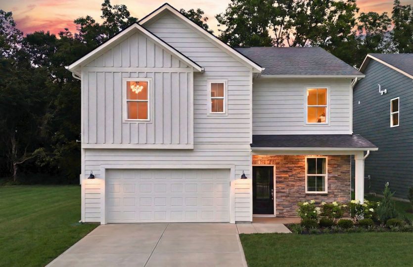 Exterior:Lowry Home Design