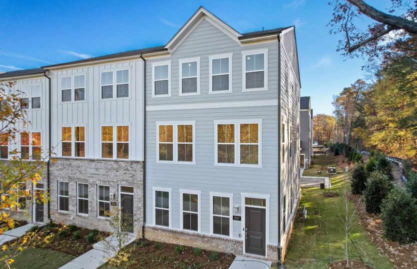 Nolen:Nolen Exterior