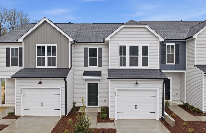 Exterior:Hemingway #6 - Elevation 7A
