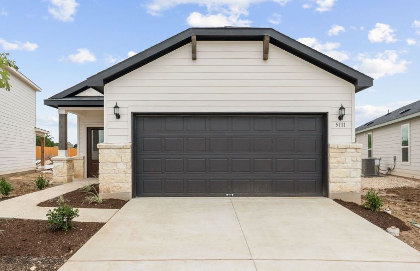 Exterior:Front Exterior