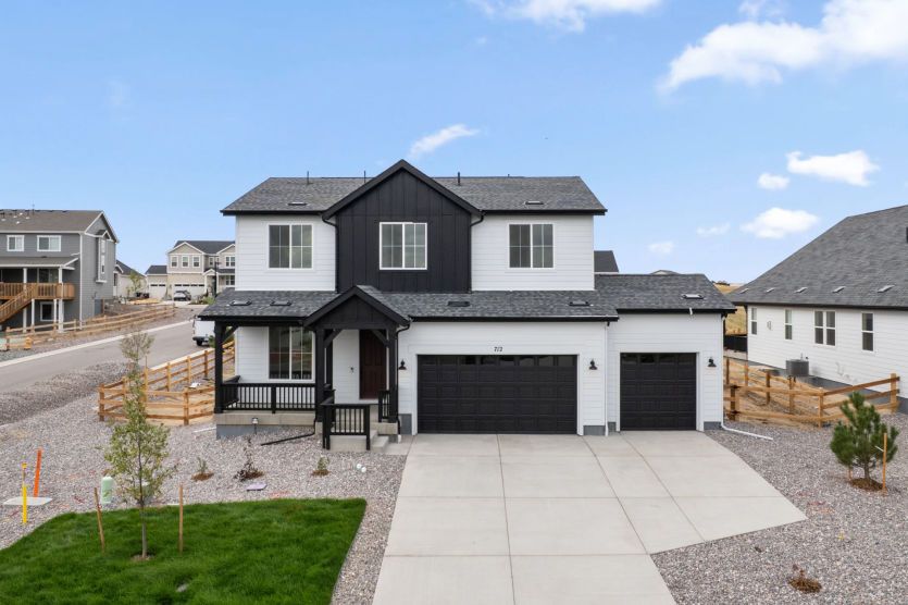 Exterior:Front Exterior