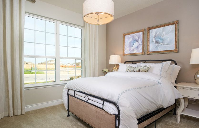 Mooreville:First Floor Secondary Bedroom
