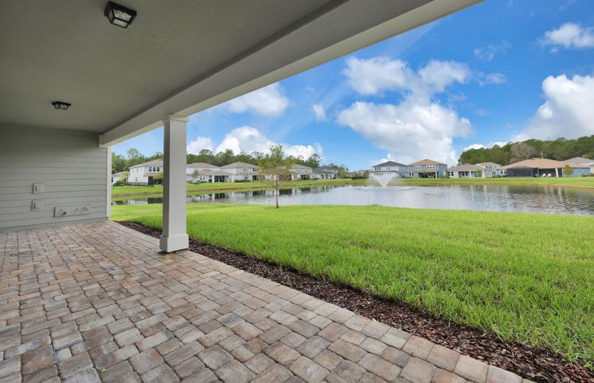 Roseland:Roseland | Covered Lanai