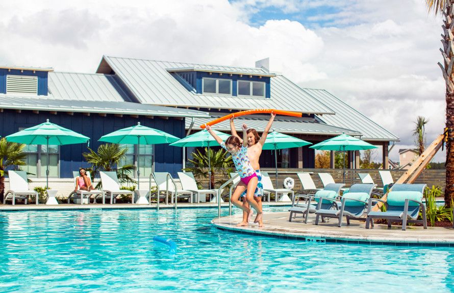 Cool Down at the Midtown Club
