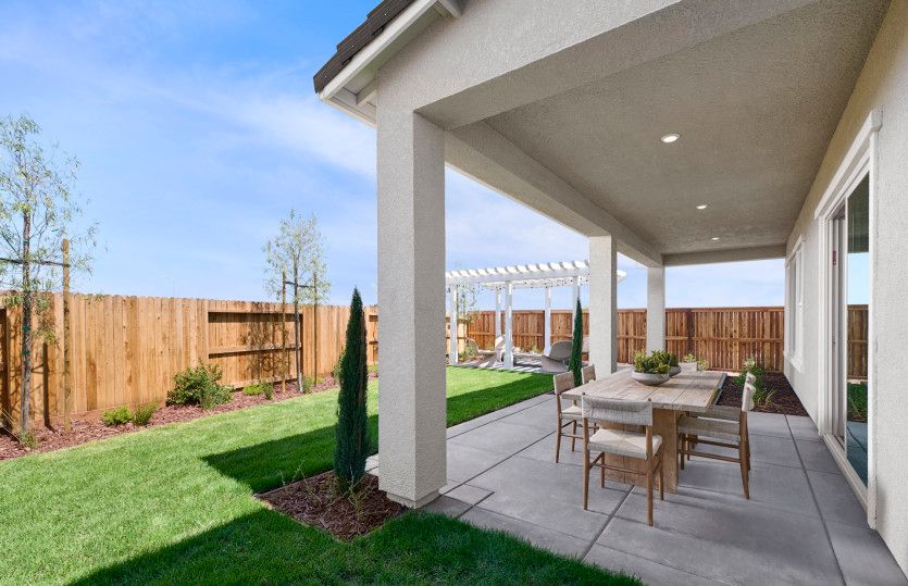 Ashford:Covered patio for indoor/outdoor living