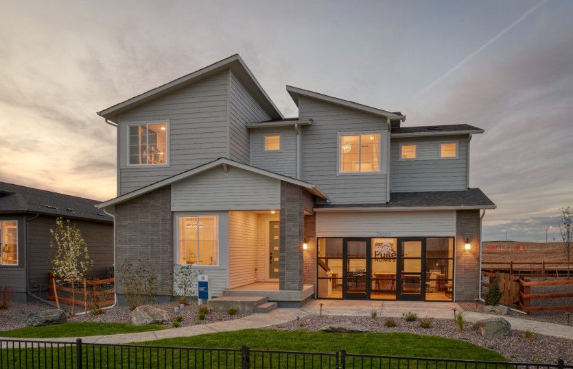 Quincy:Explore the stunning Quincy floor plan at The Aurora Highlands now.
