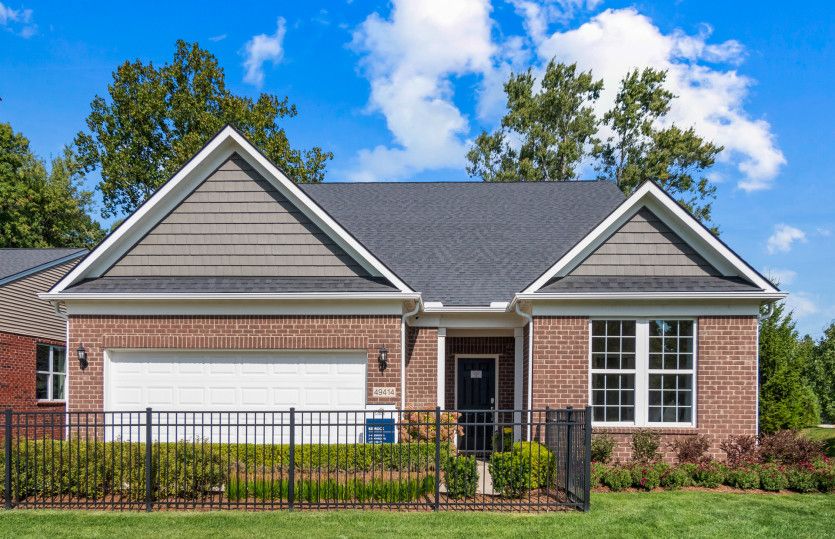 Bedrock with Basement:Home Exterior HR2S