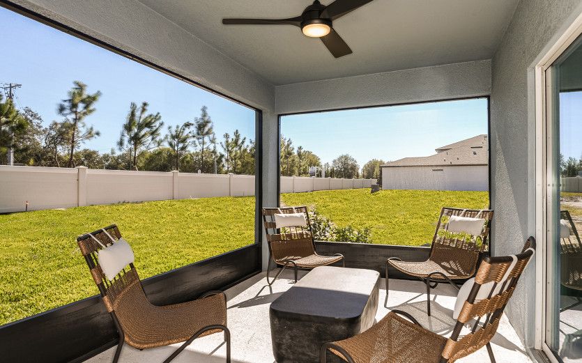 Williston:Covered Lanai