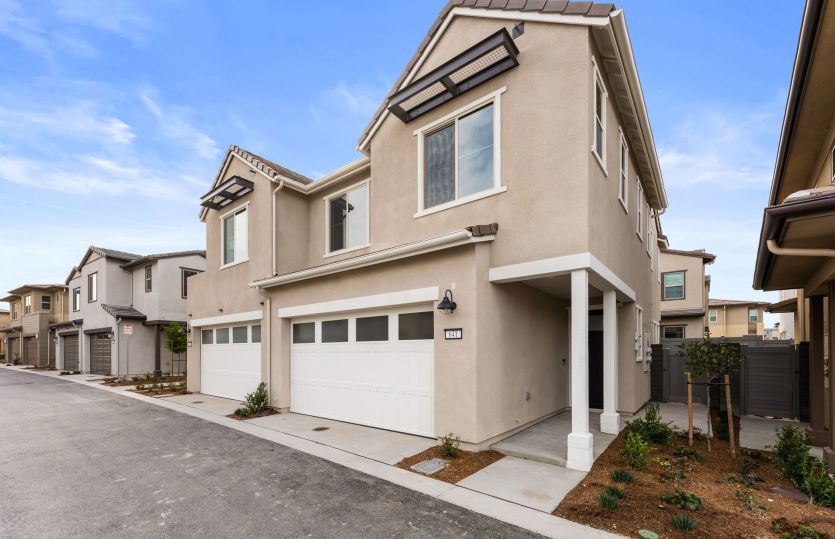 Exterior:Homesite 13