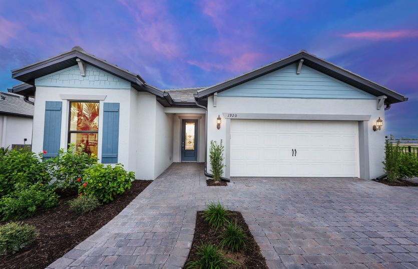 Prestige:Prestige exterior