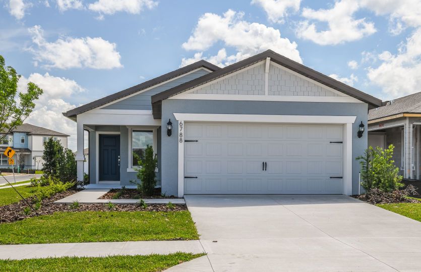 Exterior:Candlewood Exterior
