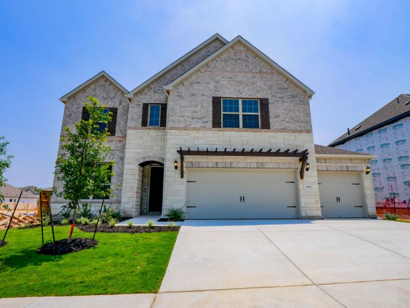 Exterior:Front Exterior