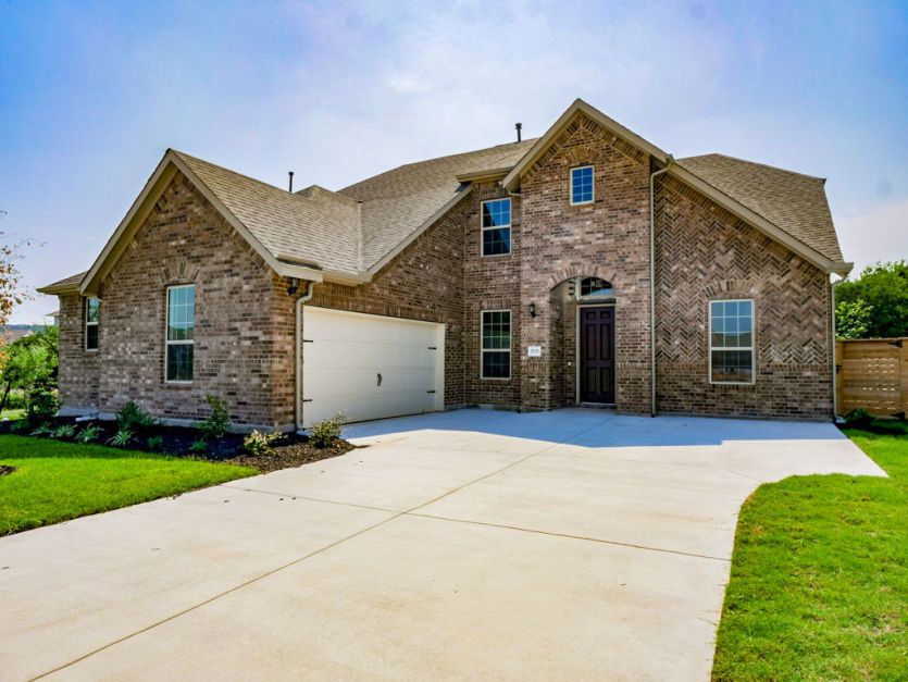 Exterior:Front Exterior