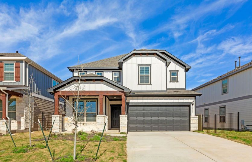 Exterior:Front Exterior
