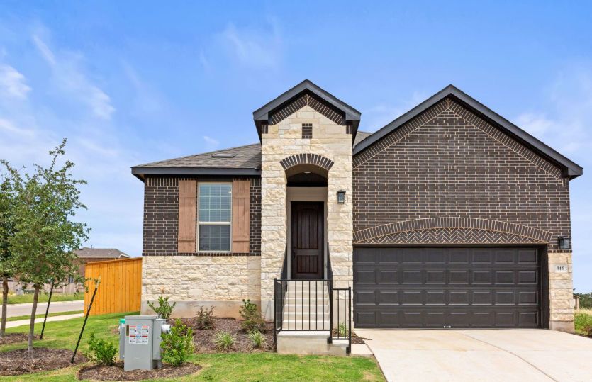Exterior:Front Exterior